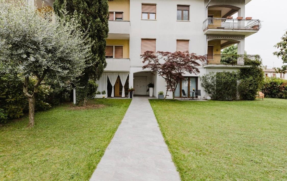 Relax & Emozioni Rooms Valeggio sul Mincio Exterior photo