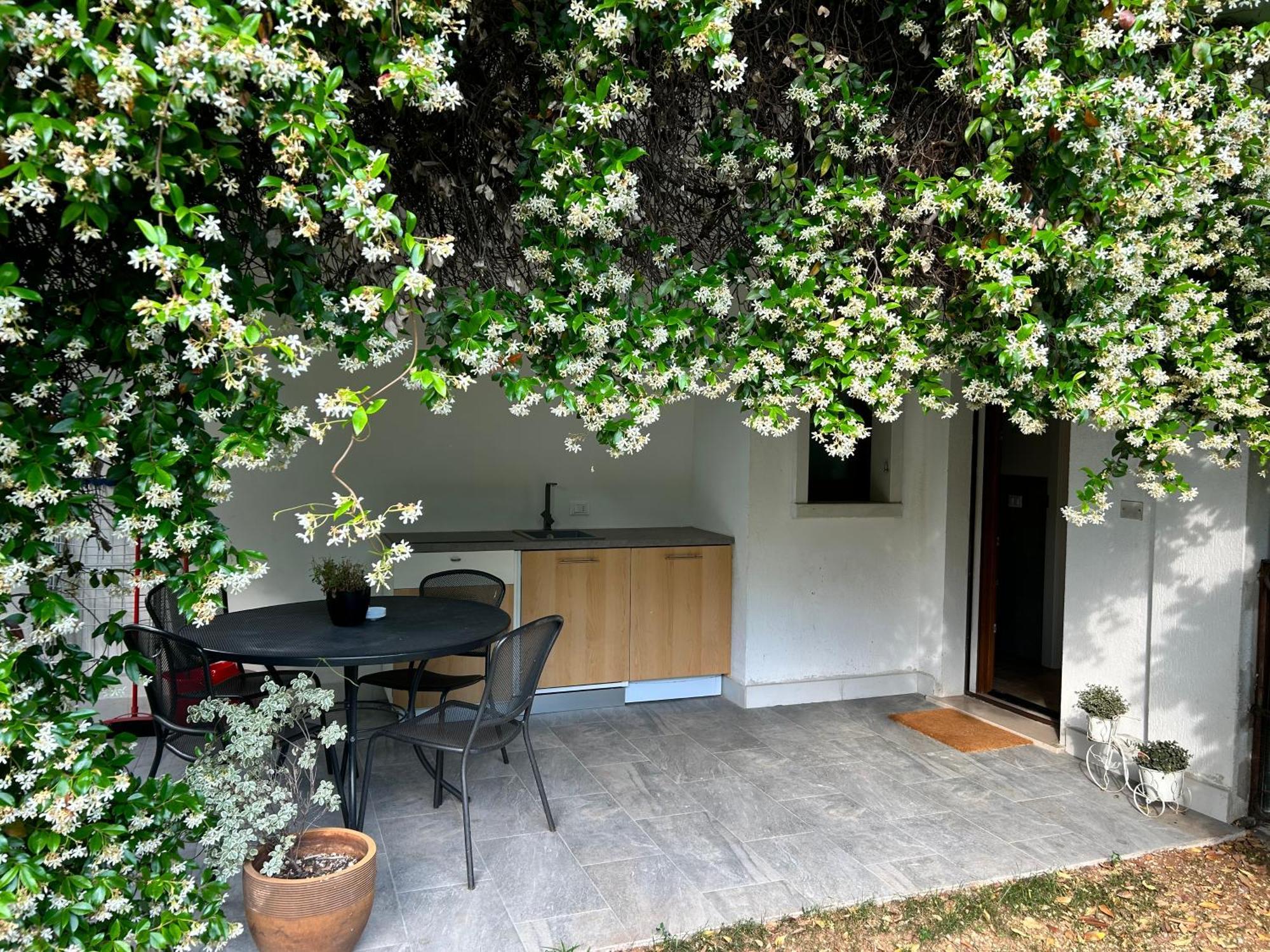 Relax & Emozioni Rooms Valeggio sul Mincio Exterior photo